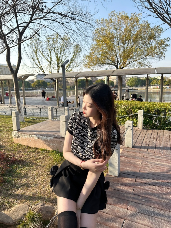 钱琳琳辞职央视嫁张译，20年后才明白她的选择有多明智！
