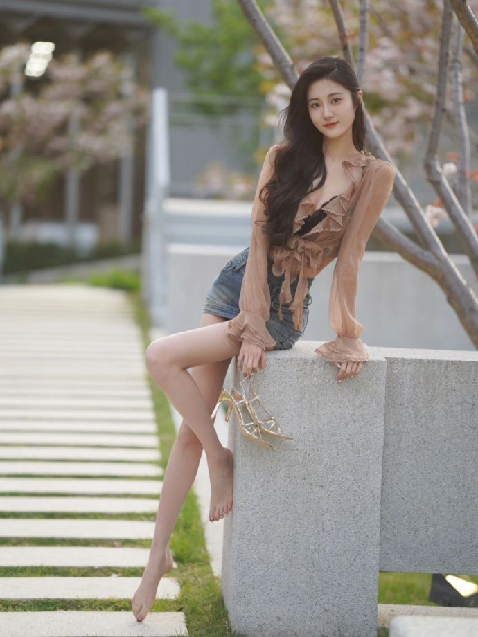 聚焦